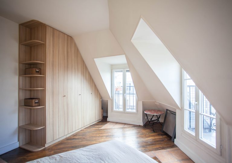 '1 Bedroom GRANGE AUX BELLES with balconies