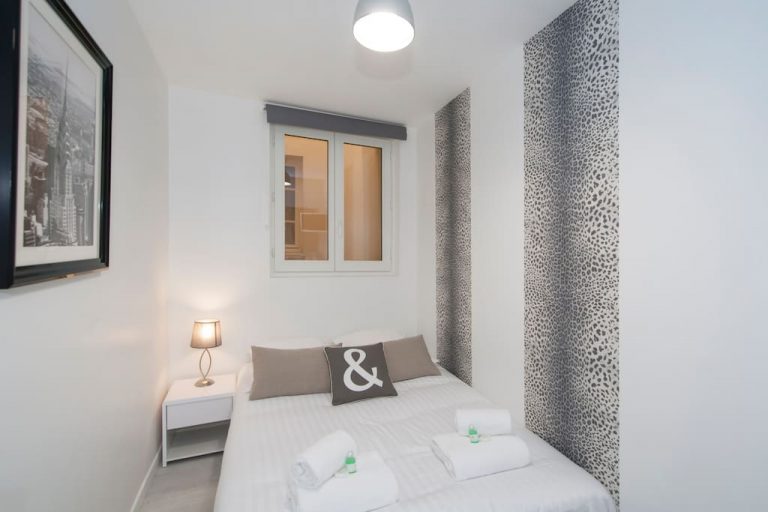 '1 Bedroom Apartment at Rue Saint Denis 230
