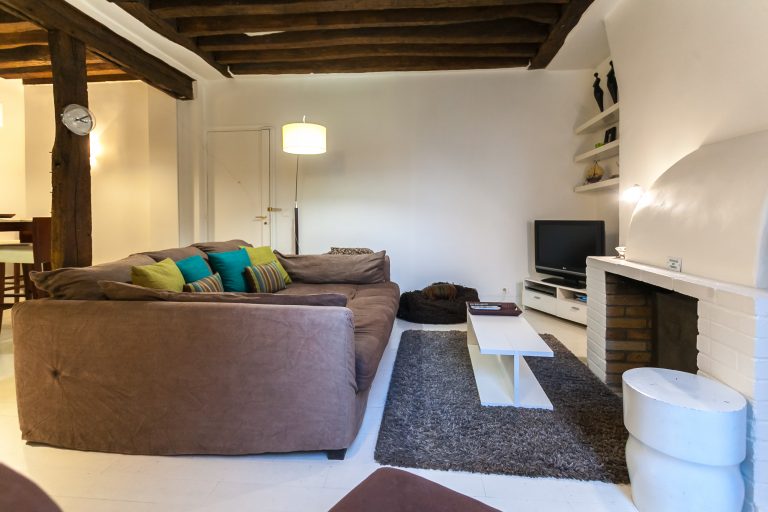 '1 Bedroom Apartment BAILLY in the Marais